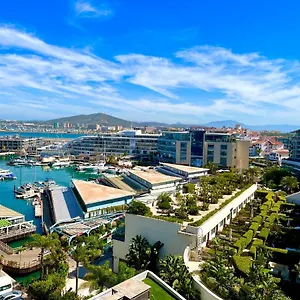  Apartment Ocean Village Lovely 2 Bedroom