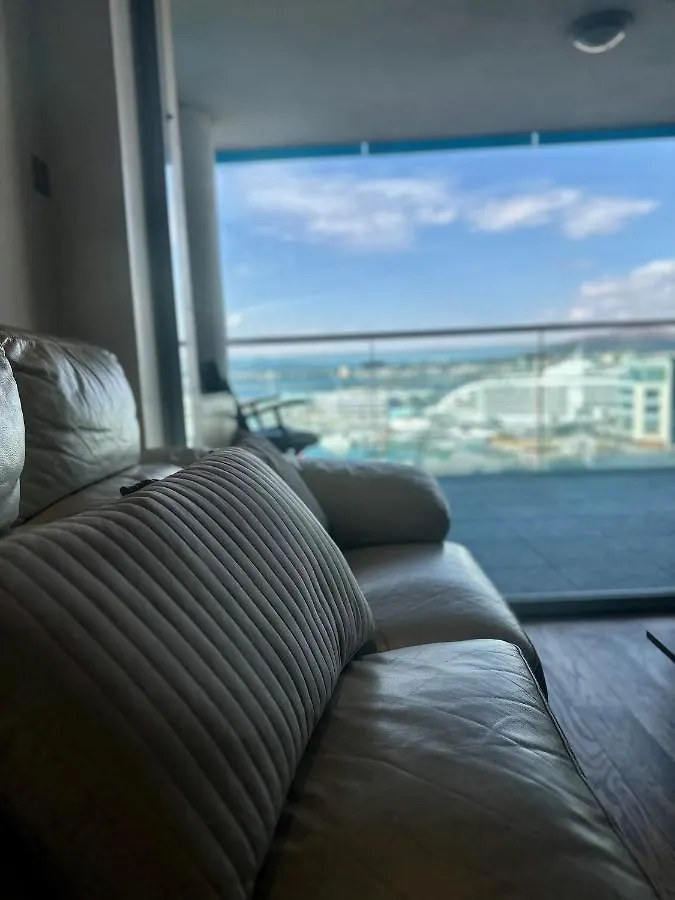 Ocean Village Resort - Parking, Central, Marina Views, Pools, Jacuzzi Gibraltar