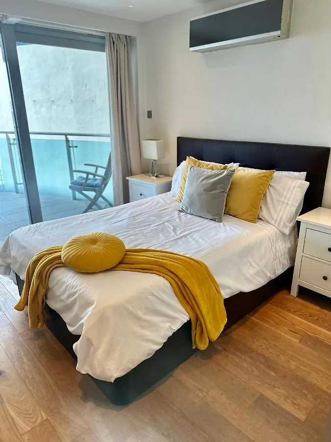 Ocean Village Resort - Parking, Central, Marina Views, Pools, Jacuzzi Gibraltar 0*,